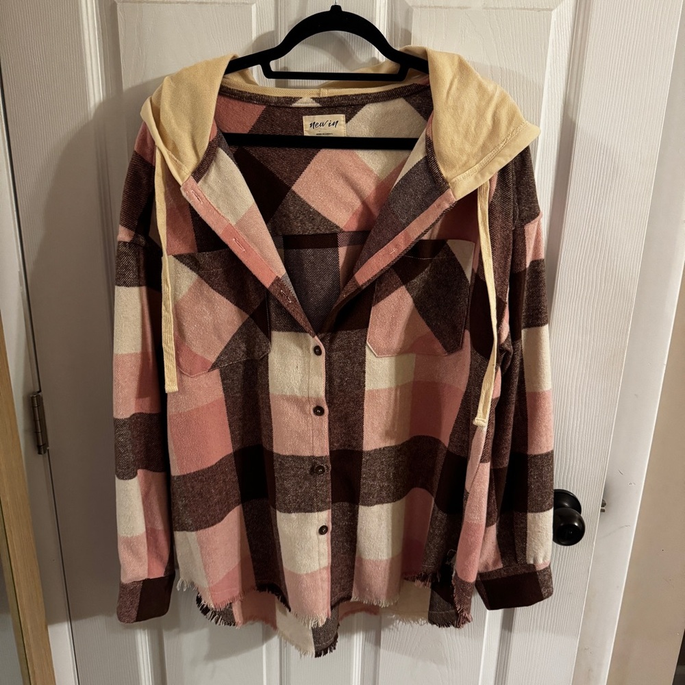 Color-Block Hooded Jacket with Geometric Design